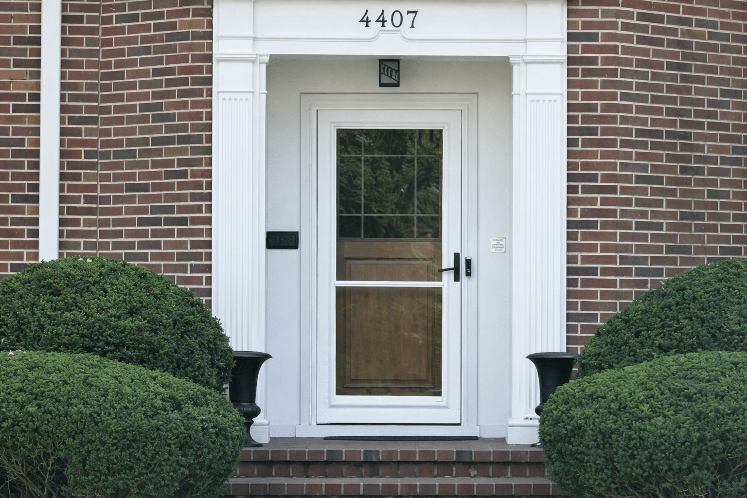 provia storm door