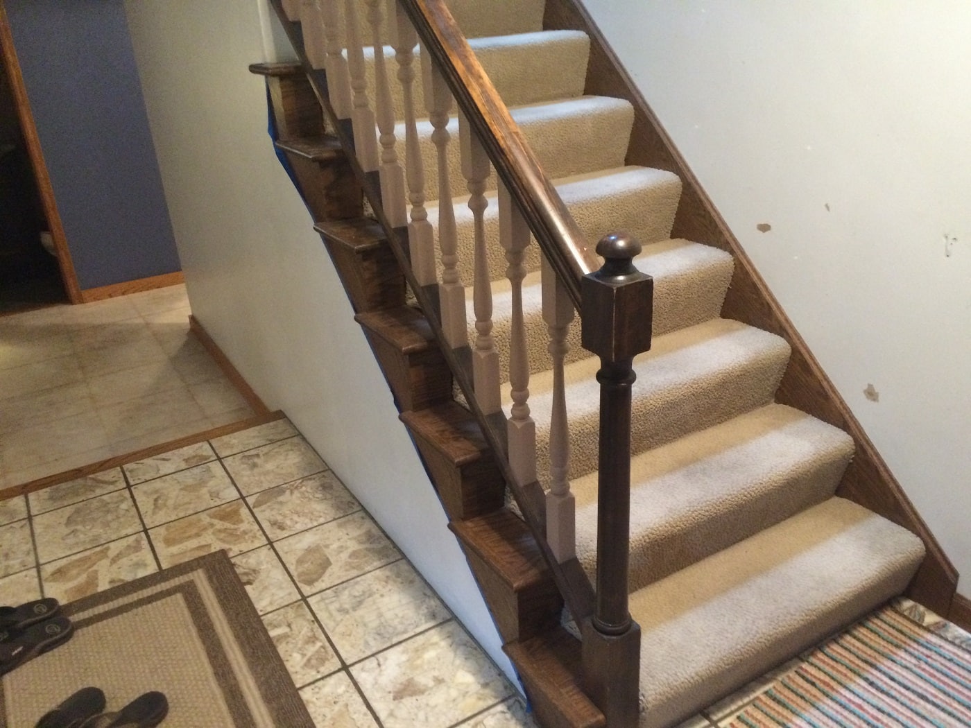 staircase before renovation