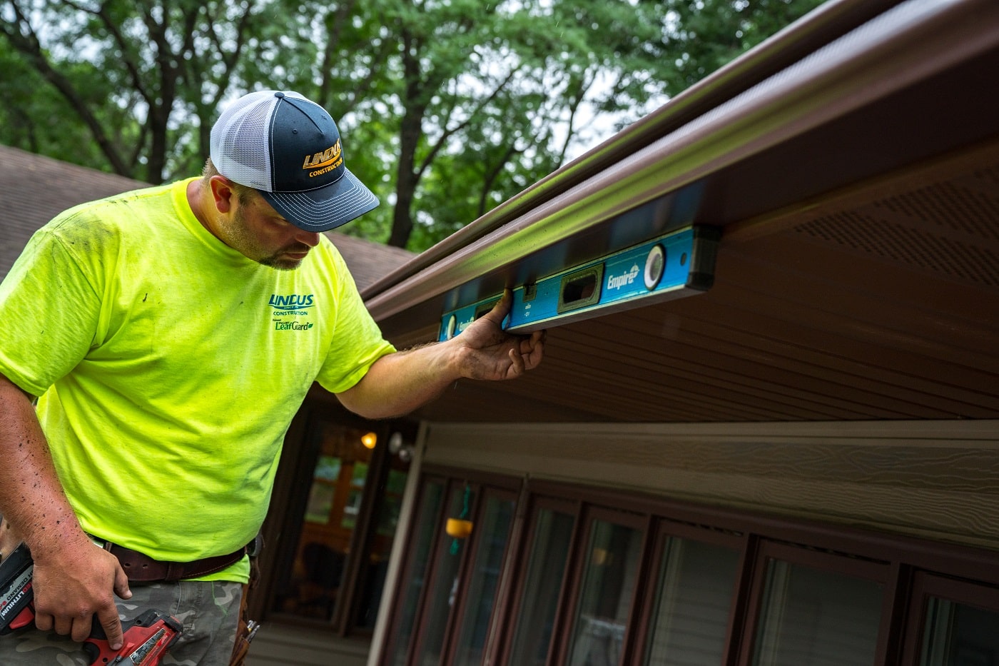 Five Questions To Ask Before Hiring A Gutter Contractor| Lindus