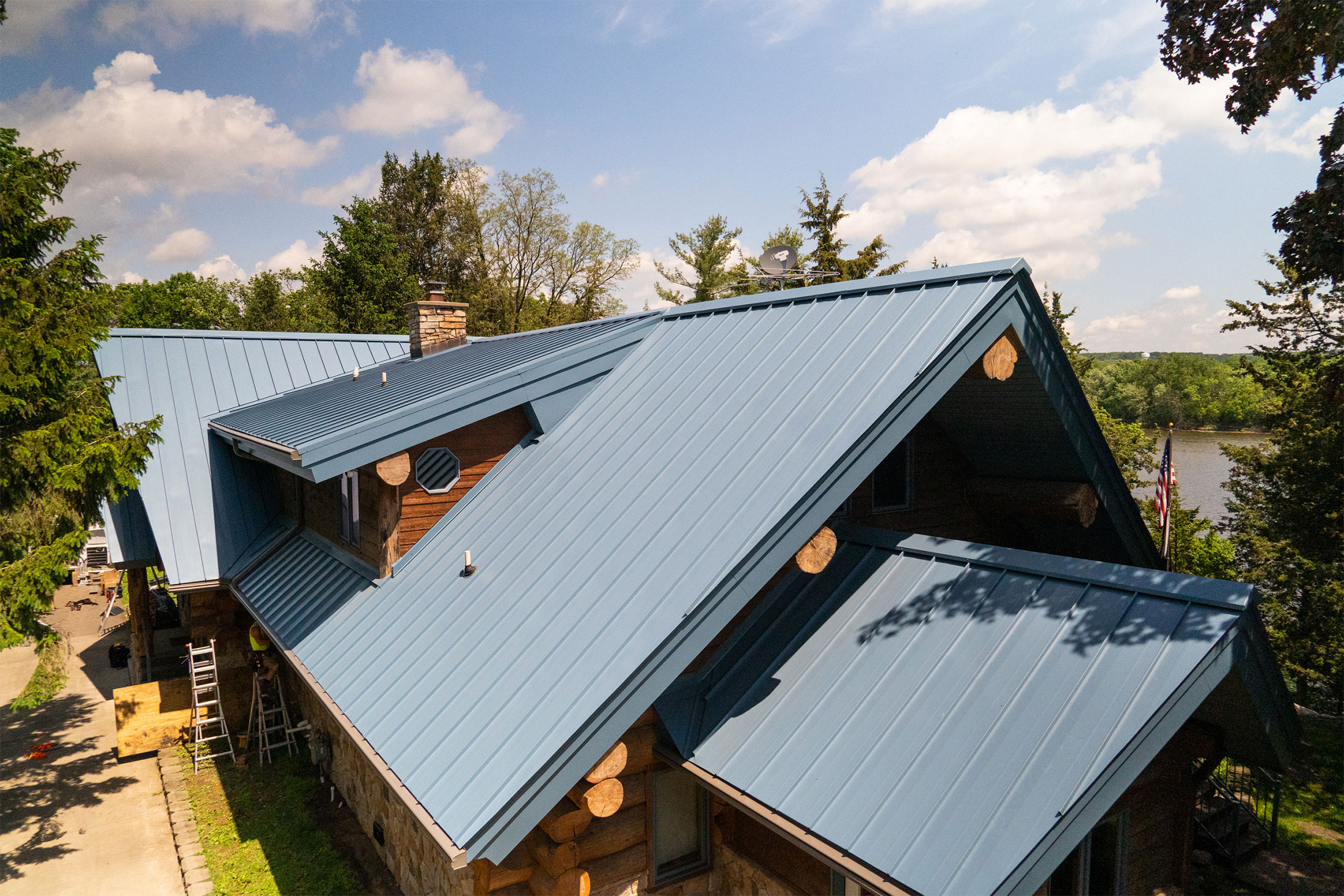 Why Choose Lindus for Your Metal Roof Installation